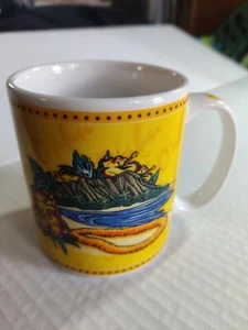Vintage Oahu Hawaii Hilo Hattie Ceramic Tea Coffee Mug Cup Yellow & White EUC! - Picture 1 of 6