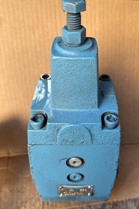 Vickers RT-10-A4-30 80-250 PSI Druckregelventil - Bild 1 von 4