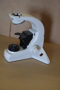 LEICA DMLSP MICROSCOPE - Picture 1 of 4