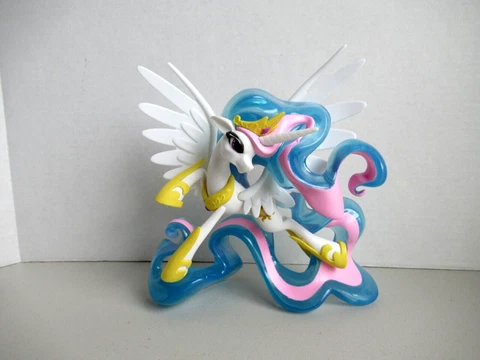 Princess Celestia Guardians Harmony My Little Pony 2015 Hasbro Vinyl Sculpture Cover