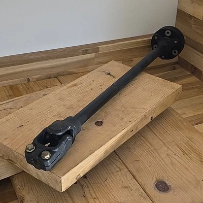 JOHN DEERE 425 445 TRACTOR ENGINE TO TRANSMISSION DRIVESHAFT & FLEX BUSHING - Image 1 of 4