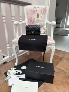 Original Chanel Mini Rectangular Schwarz Lamm GHW Full Set Original Rechnung - Bild 1 von 23