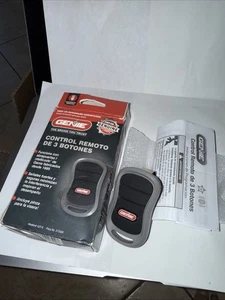 Telecomando apriporta garage 3 pulsanti Genie G3T 37330R NUOVO ORIGINALE - Foto 1 di 5