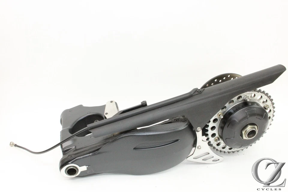 Brazo oscilante Triumph Dayona 955i 955 2006 06 Foto 1 de 4