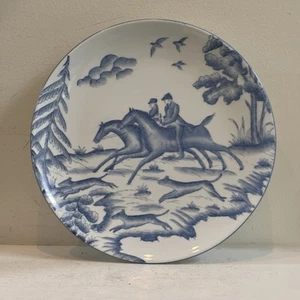 Delft Style Equestrian Fox Hunt Blue & White 10” Diameter Decorative Plate - Picture 1 of 15
