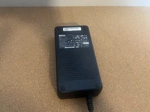 Adattatore AC 12V 18A serie DA-2 originale Dell D220P-01 - Foto 1 di 5