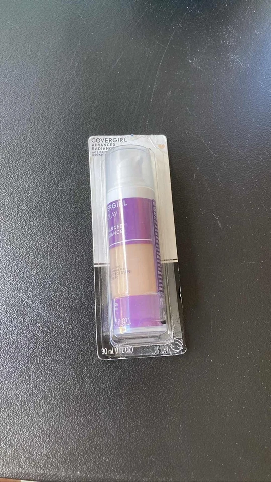 CoverGirl + Olay Advanced Radiance Age Defying Makeup 30ml 1 fl oz - Image 1 of 3