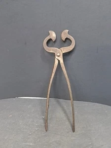❤️ Vintage 10 Inch Castration Sheers Tool Decor See Photos Please - Picture 1 of 5