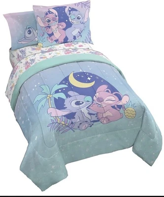 Комплект постельного белья и простыней Disney Lilo and Stitch Twin Size - 5 предметов постельное белье с цветочным рисунком - Изображение 1 из 4