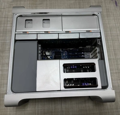 Mac Pro "Eight Core" 2.8 (2008) - Image 1 of 4