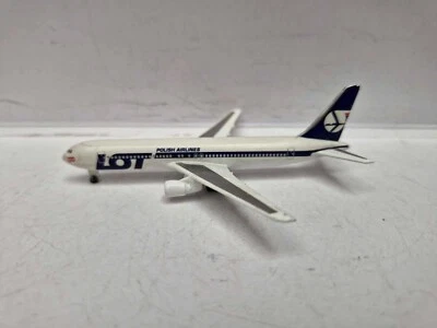 RARO LOTE 927 SCRAPIE Boeing 767-300 Polish Airlines 1:600 fundido a presión sin caja Polan Foto 1 de 4