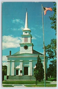 First Congregational Church of Upton Massachusetts MA Vtg Chrome Postcard 1950s - Picture 1 of 2
