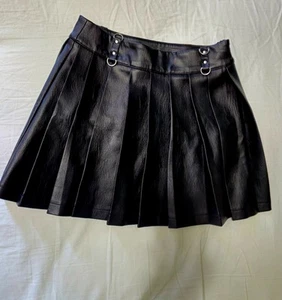Mini Skirt Lether Plated Forever 21 Black Sz Xs goth preppy rock grunge - Picture 1 of 3