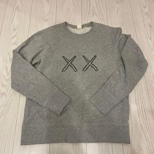 Uniqlo Cows Sesame Street Collab Sweatshirt M Unisex Collection - Picture 1 of 4