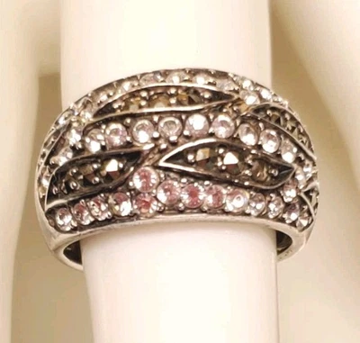 Anillo de plata de ley, marcasitas y gemas de pavé transparente. Talla 5,75 Foto 1 de 4