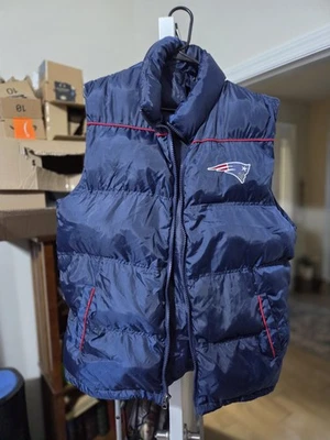 Nfl New ENGLAND  Patriots Goose Down Puffer Vest Men's XL Very Nice - Image 1 of 4