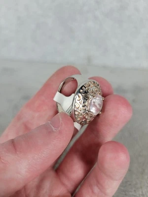 Anillo llamativo grabado de cuarzo rosa de plata de ley 925 talla 8,5 Foto 1 de 4