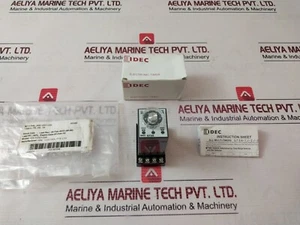 Idec GT3A-3AD24 Electronic Timer 24VAC(50-60Hz)/24VDC - Picture 1 of 10