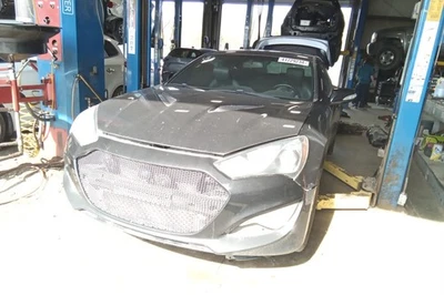 2014 Hyundai Genesis Automatic Transmission OEM 112K Miles - LKQ388931659 - Image 1 of 3