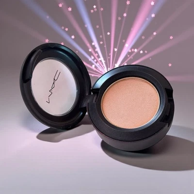 MAC Eye Shadow Powder Single, RICE PAPER (frost) .05oz / 1.5g Full Size Free S&H - Image 1 of 4