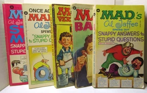 Lote de 5 libros de bolsillo Mad Magazine - vintage años 70 y 80 - Imagen 1 de 9