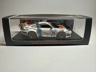 Spark 1:43 Porsche 911 996 GT3-R Perspective Racing Le Mans 2000 - Image 1 of 4