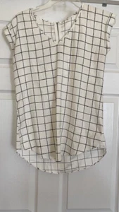 Express Bluse Gr. XS TP weiß mit schwarzen Fensterscheiben Poly V-Ausschnitt - Bild 1 von 3