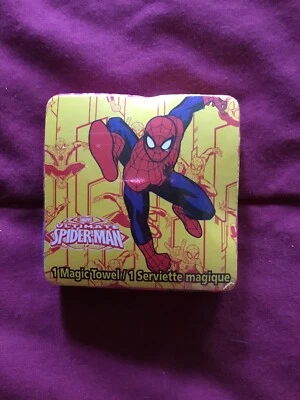Toalla mágica Ultimate Spiderman Marvel nueva Foto 1 de 2