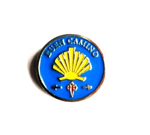 Camino de Santiago Pilgrim Lapel Pin Badge - Buen Camino Waymarker Star on Blue - Picture 1 of 3