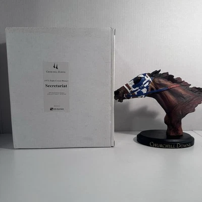 Secretariat Bust~1973 Triple Crown winner New Old Stock - Image 1 of 4
