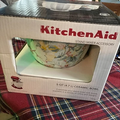 KitchenAid 5QT Tropical Floral Patterned Ceramic Bowl ASS-Y KSM2CB5PTF VHTF - Image 1 of 3