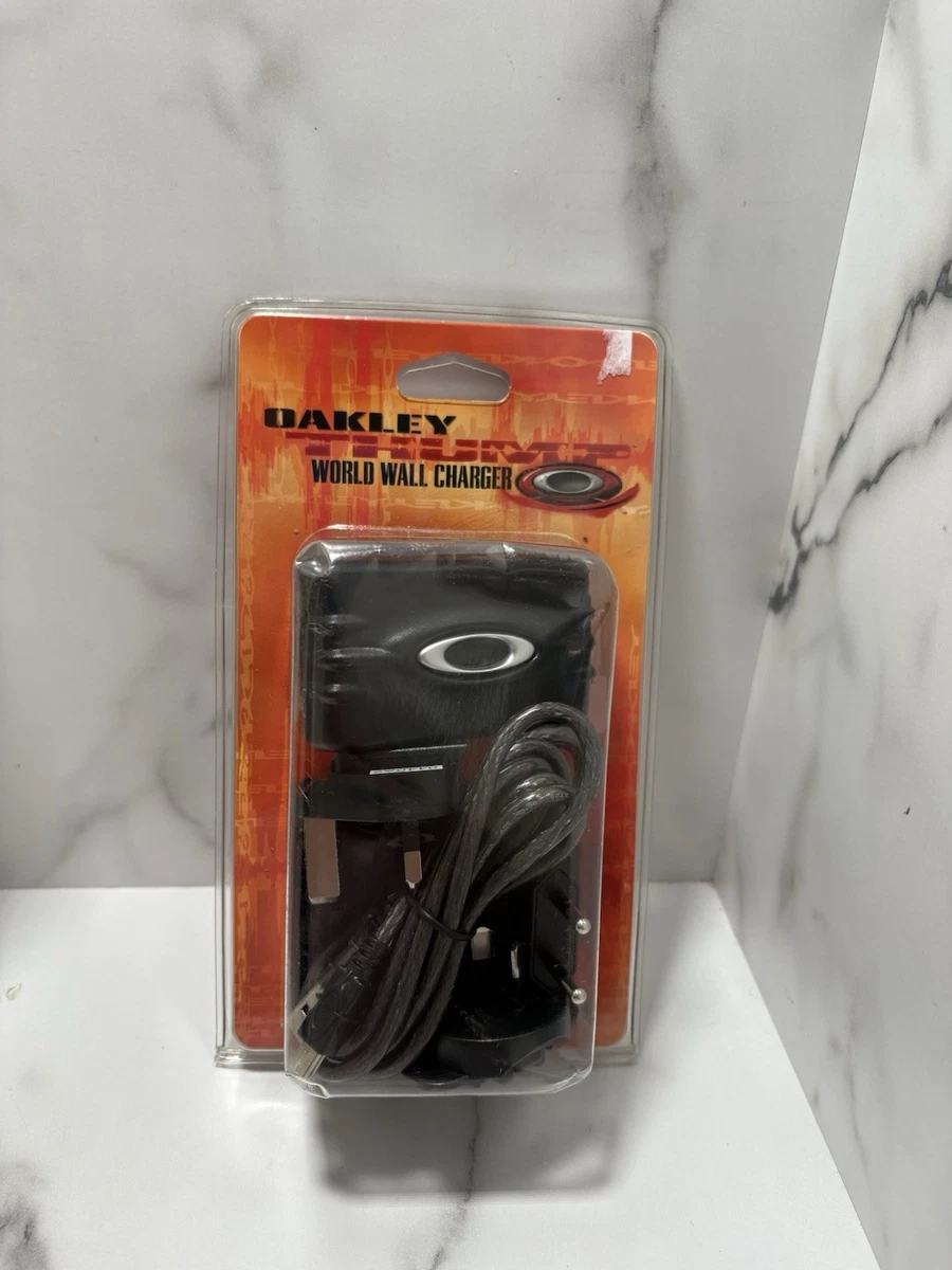 希少 Tribal OAKLEY THUMP 512MB 箱・USB付 Preços baixos em Thump