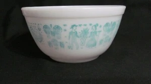 PLATO MEZCLADOR PYREX BY CORNING TURQUESA AMISH 1-1/2 QT #402 - Imagen 1 de 7