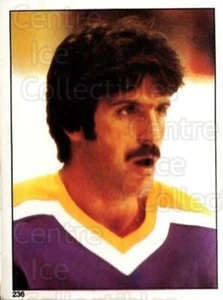 1981-82 O-Pee-Chee Stickers #236 Charlie Simmer - Picture 1 of 1