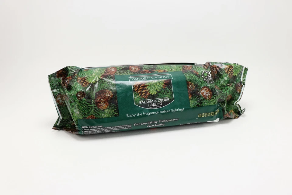 Yankee Candle Bálsamo Cedro Leña de Fuego Perfumada Chimenea Quema Madera Leña de Fuego Foto 1 de 4