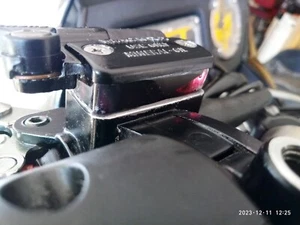 KTM ADVENTURE 950-990 TRANSPARENT CLUTCH RESERVOIR EXTENSION TALL-SHORT VERSION - Picture 1 of 8