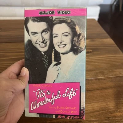 It's a Wonderful Life (VHS Tape) James Stewart/Donna Reed +Original Trailer 1990 - Image 1 of 4