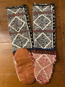 Vintage Handarbeit Mukluk Hausschuhe Socken Stulpen Ledersohle Strick Wolle - Bild 1 von 9