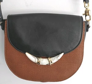 Stella and Dot Chelsea Faux Leather Crossbody Handbag w/Magnetic Clasp. 20" Drop - Picture 1 of 9