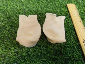 KIDS DOLL MASS PROD WHITE SOCKS ONE PAIR ONLY - Picture 1 of 2
