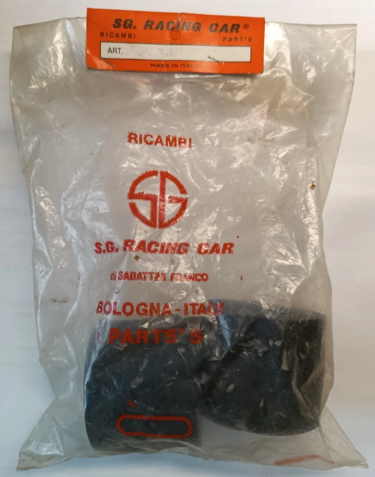 Sg Racing Car - Pneumatici medio-duri - Vintage RC 1/8 - cod. 3616 - Immagine 1 di 1