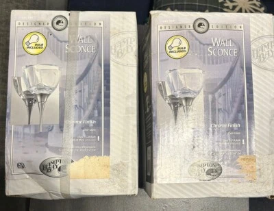 2 Apliques de Pared Hampton Bay Una Luz ACABADO CROMADO 440-559 DISEÑO MODERNO Vidrio Foto 1 de 4
