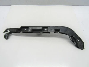 BMW 1 SERIES E87 2006-11 OFFSIDE RIGHT REAR BUMPER MOUNT 7058518           O5515 - Picture 1 of 8