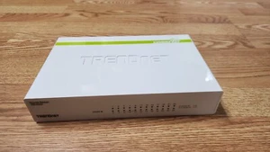 TRENDnet 24-Port Gigabit GREENnet Switch, QoS, 48 Gbps Switching Fabric, Fanless - Picture 1 of 3