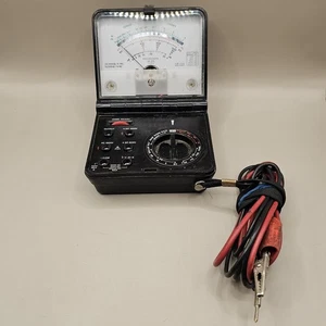 Micronta Model 22-211 25-Range Folding Multitester  - Bild 1 von 4