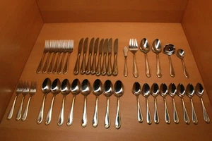 Ähnlich wie Mikasa ESTASI Edelstahl 18-8 Alessandro Gold Akzent Besteck JAPAN - Bild 1 von 22