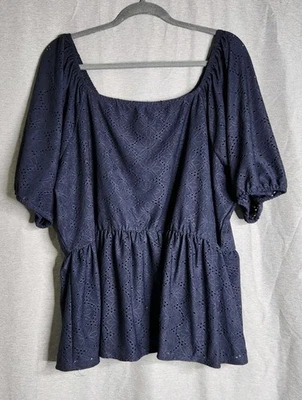 Blusa para mujer LANE BRYANT talla 24 azul marino con ojales manga 3/4 fuera del hombro  Foto 1 de 4