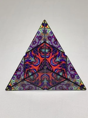 2022 Shashibo Shape Shifting 3D Transforming Magnetic Box P46 - Image 1 of 4