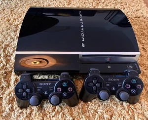 Sony PlayStation 3 / 2 Controller / viele Spiele - Bild 1 von 4
