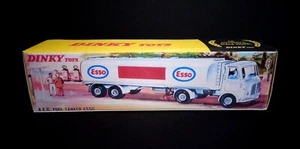 Dinky 945 A.E.C. Articulated Fuel/Oil Tanker Esso Reproduction Box (Box Only) - Picture 1 of 5
